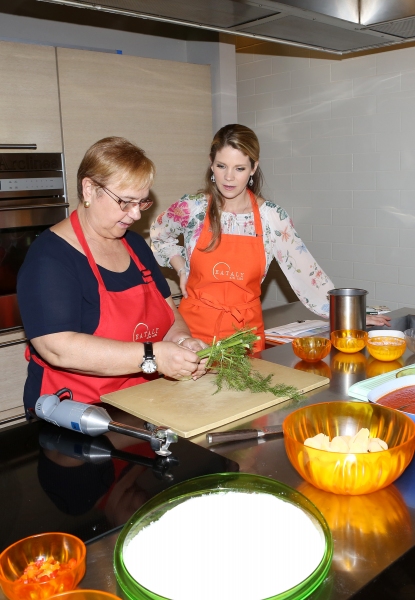 Photo Coverage: Chef Lidia Bastianich Cooks with BRIDGES OF MADISON COUNTY's Kelli O'Hara at Eataly Image