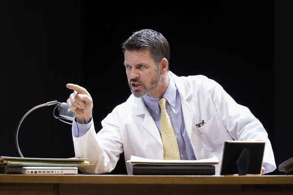 Photo Flash: First Look at West End's GOOD PEOPLE  Image