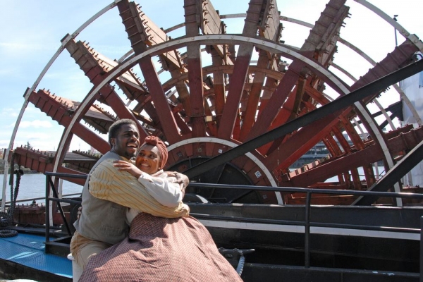 Photo Flash: First Look at Lakewood Theatre Company's SHOW BOAT, Opening 5/2 Image