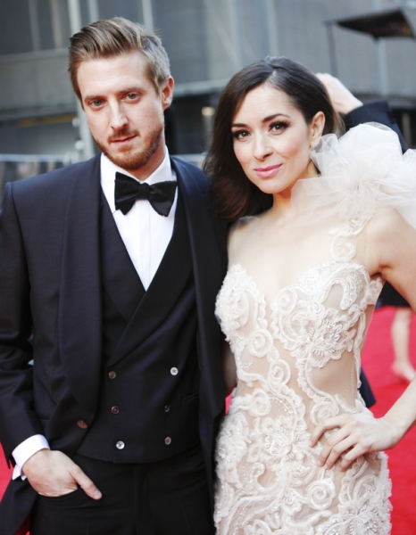 Photo Coverage: OLIVIERS 2014 - Red Carpet Part 2, Davis, Dench, Freeman, Hiddlestone and More! Image