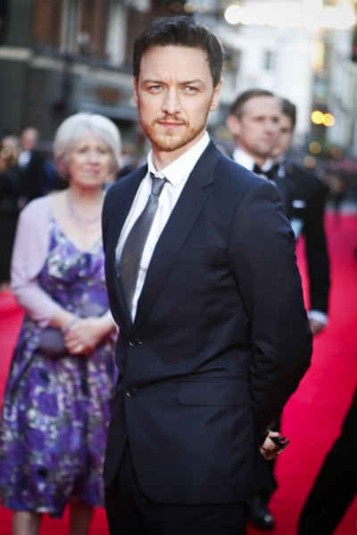 Photo Coverage: OLIVIERS 2014 - Red Carpet Part 2, Davis, Dench, Freeman, Hiddlestone and More! 