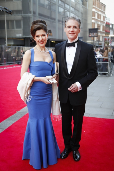 Photo Coverage: OLIVIERS 2014 - Red Carpet Part 2, Davis, Dench, Freeman, Hiddlestone and More! Image