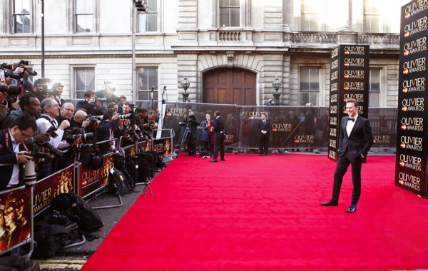 Photo Coverage: OLIVIERS 2014 - Red Carpet Part 2, Davis, Dench, Freeman, Hiddlestone and More! Image