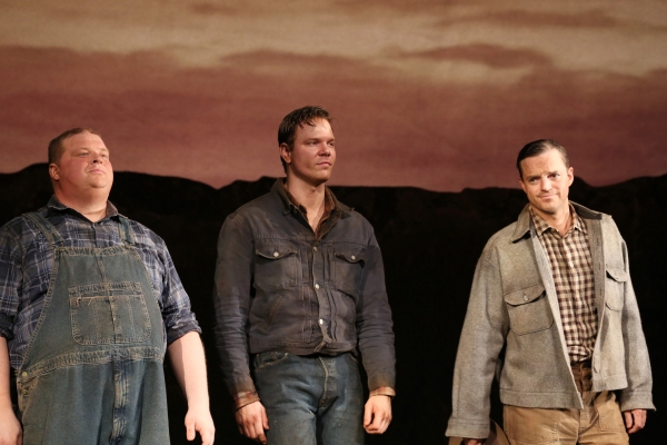 Photo Coverage: James Franco, Chris O'Dowd & OF MICE AND MEN Company Take Opening Night Bows! Image