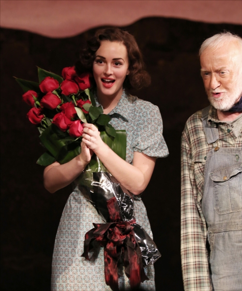 Photo Coverage: James Franco, Chris O'Dowd & OF MICE AND MEN Company Take Opening Night Bows! Image