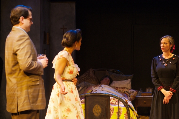 Photo Flash: First Look at Aurora Theatre's MARIELA IN THE DESERT Image