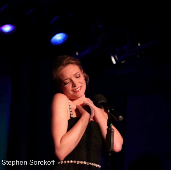 Photo Coverage: Shana Farr Brings IN THE STILL OF THE NIGHT to the Laurie Beechman Theatre 
