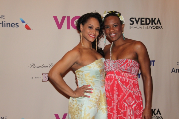 Photo Coverage: Sutton Foster and Company of VIOLET Celebrate Opening Night! Image