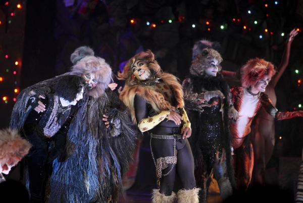 Photo Flash: CATS Celebrates Opening at La Mirada Theatre Image