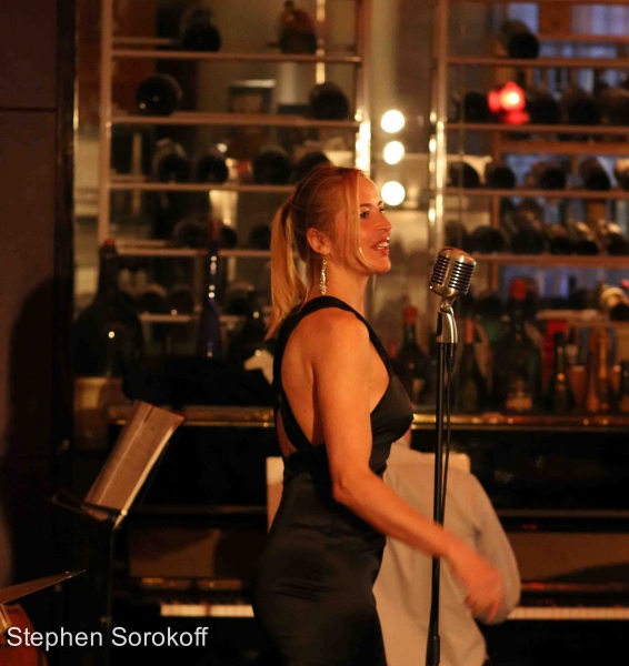 Photo Coverage: Sabrina Wender Plays MUSICAL MONDAYS at Le Cirque Cafe Image