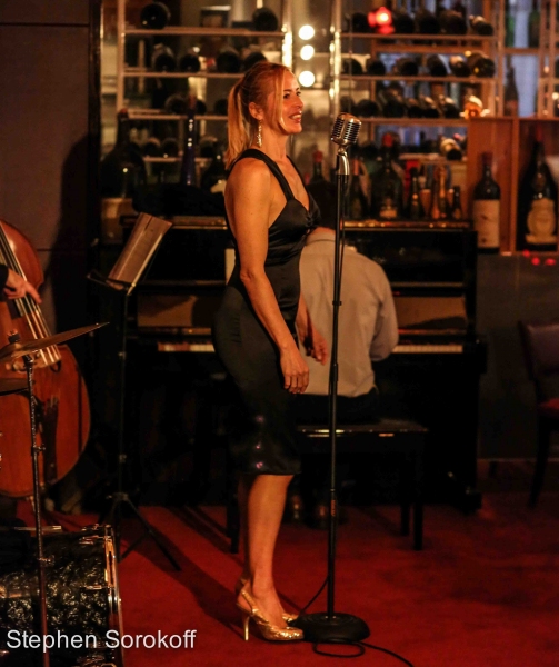 Photo Coverage: Sabrina Wender Plays MUSICAL MONDAYS at Le Cirque Cafe 
