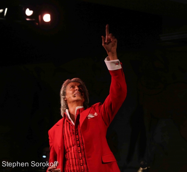 Photo Coverage: Tommy Tune Plays Cafe Carlyle Image