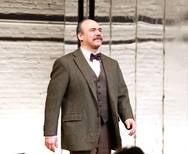 Photo Coverage: Michelle Williams, Alan Cumming and CABARET Cast Take Opening Night Bows! Image