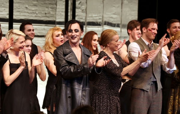 Photo Coverage: Michelle Williams, Alan Cumming and CABARET Cast Take Opening Night Bows! Image