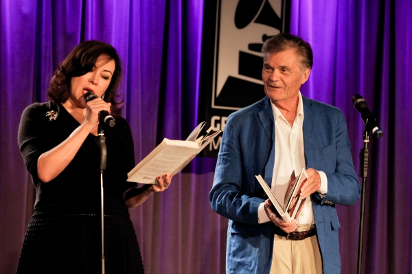 Photo Flash: The GRAMMY Museum's CELEBRITY AUTOBIOGRAPHY, Including Mindy Cohn, Pamela Adlon, and More! Image