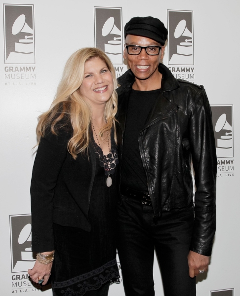 Photo Flash: The GRAMMY Museum's CELEBRITY AUTOBIOGRAPHY, Including Mindy Cohn, Pamela Adlon, and More! Image