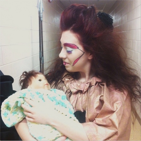 Photo Flash: Saturday Intermission Pics, 4/26, Part 2- AFTER MIDNIGHT Steals M&Ms, PIPPIN Introduces New Cast Member, and More! Image