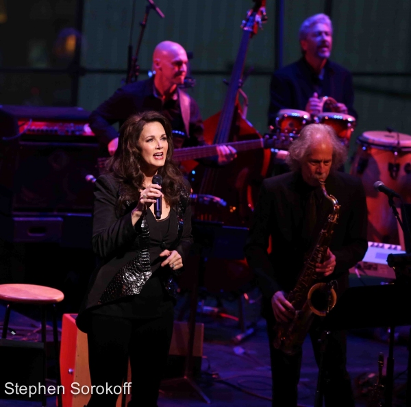 Photo Coverage: Lynda Carter Brings THE TIME OF MY LIFE to Jazz at Lincoln Center Image