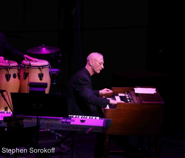 Photo Coverage: Lynda Carter Brings THE TIME OF MY LIFE to Jazz at Lincoln Center Image
