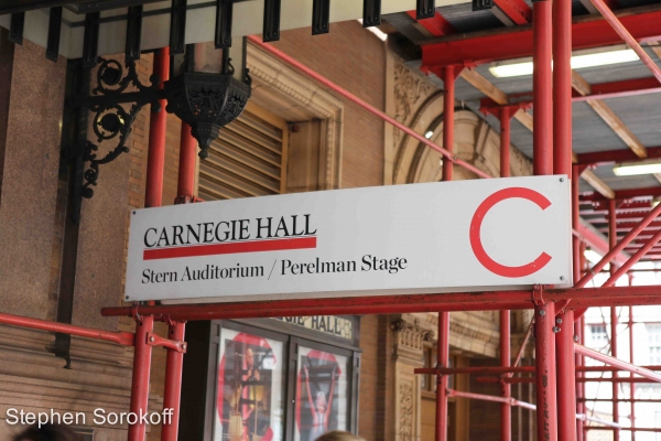 Photo Coverage: In Rehearsal for New York Pops' 31st Birthday Gala! Photo Coverage: In Rehearsal for New York Pops' 31st Birthday Gala! Image