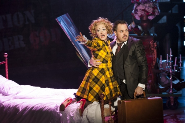 Photo Flash: First Look at Mitchell Jarvis, Erin Driscoll, Natascia Diaz and More in Signature Theatre's THE THREEPENNY OPERA  Image