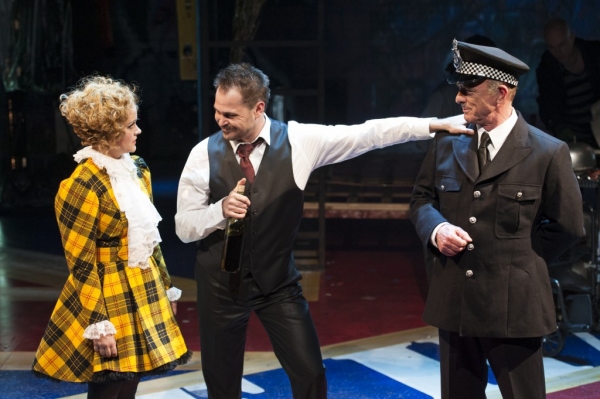 Photo Flash: First Look at Mitchell Jarvis, Erin Driscoll, Natascia Diaz and More in Signature Theatre's THE THREEPENNY OPERA  Image