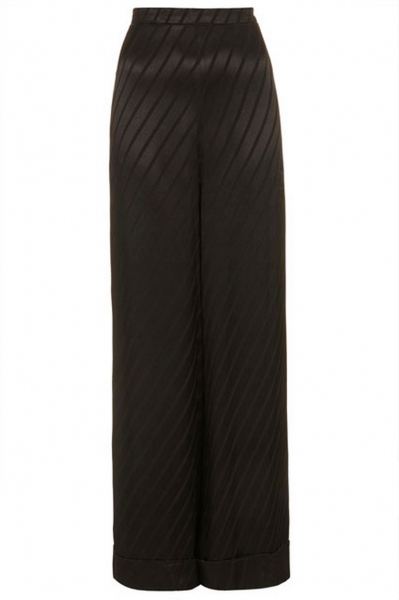 Photo Coverage: Kate Moss x Topshop Lands Wednesday Image