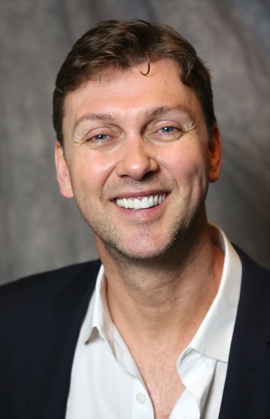 Photo Coverage: In the Photo Booth with the 2014 Tony Award Nominees - Sutton Foster, Idina Menzel, Andy Karl & More! Image