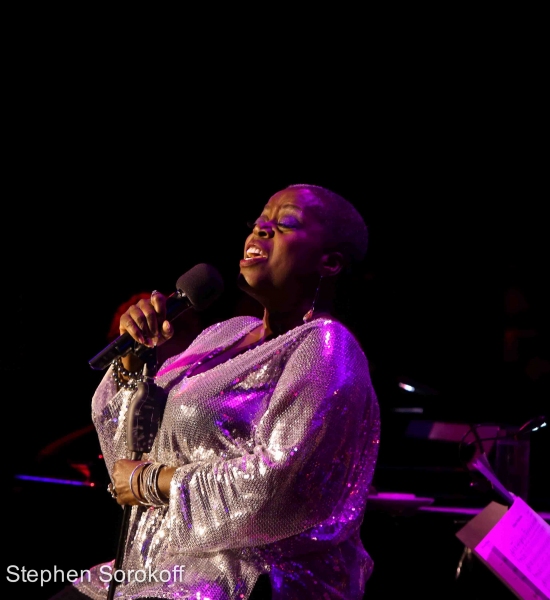 Photo Coverage: Lillias White Brings THE WHITE EFFECT to 54 Below Image
