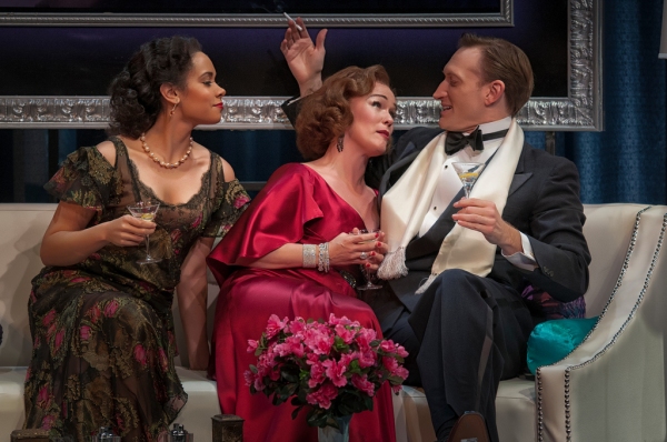 Photo Flash: First Look at Dawn Ursula, Yaegel T. Welch and More in Everyman Theatre's BY THE WAY, MEET VERA STARK Image