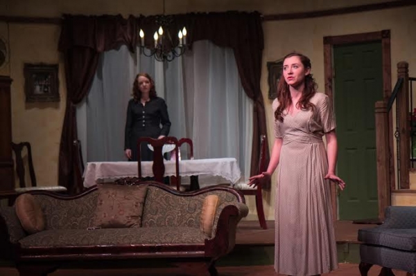 Photo Flash: First Look at TheatreWorks New Milford's THE LAST NIGHT OF BALLYHOO 