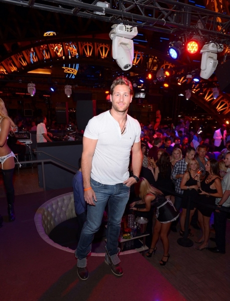 Photo Flash: Juan Pablo Galavis Hosts Bachelorette Bash at Chateau Nightclub & Rooftop Image
