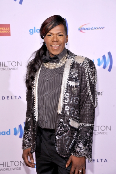 Photo Coverage: On the Red Carpet of the GLAAD Awards Image