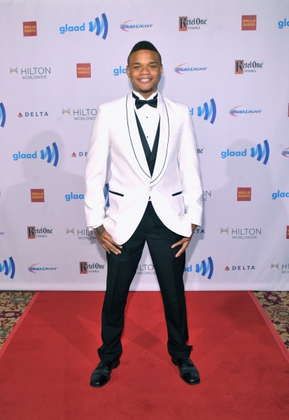 Photo Coverage: On the Red Carpet of the GLAAD Awards Image