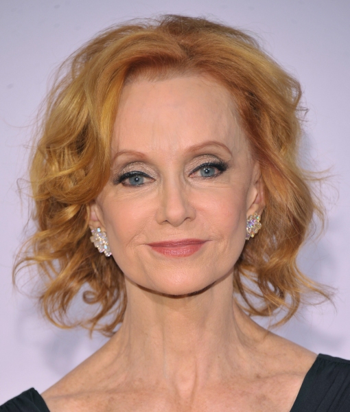 Photo Coverage: On the Red Carpet of the GLAAD Awards Image