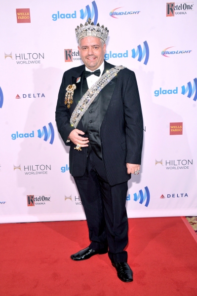 Photo Coverage: On the Red Carpet of the GLAAD Awards Image