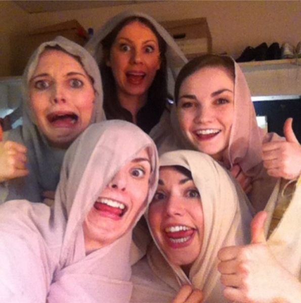 Photo Flash: Saturday Intermission Pics, 5/3, Part 2- ROCKY Snapchats Home, ALADDIN Opens Mail, and More! Image