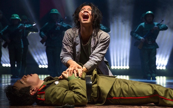 Photo Flash: More Photos of New MISS SAIGON Image