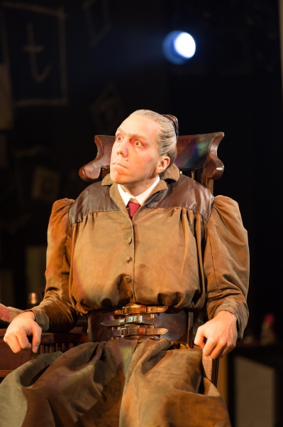 Photo Flash: Haley Flaherty, Alex Gaumond & More in West End's MATILDA Image