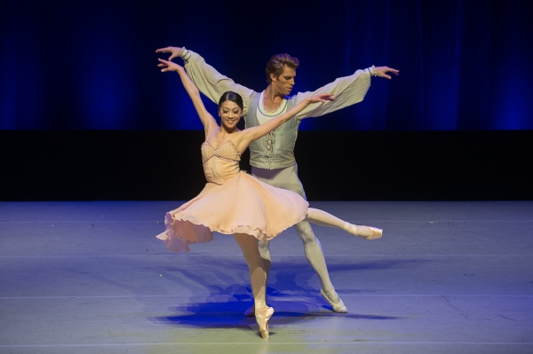 Photo Flash: Dance Against Cancer Raises Over $200,000 for the American Cancer Society 
