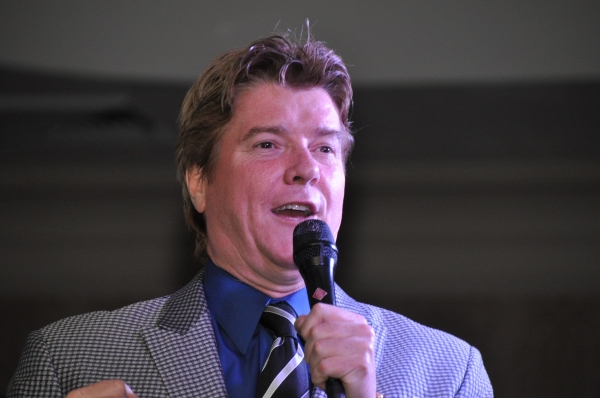 Photo Coverage: Andy Cooney Brings His FOREVER IRISH CONCERT to Long Island Image