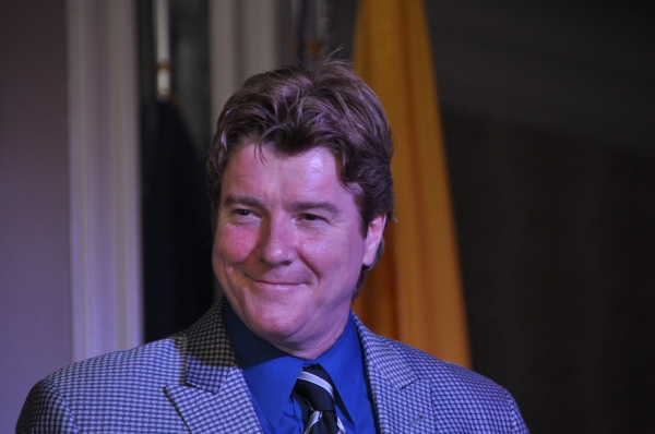 Photo Coverage: Andy Cooney Brings His FOREVER IRISH CONCERT to Long Island Image