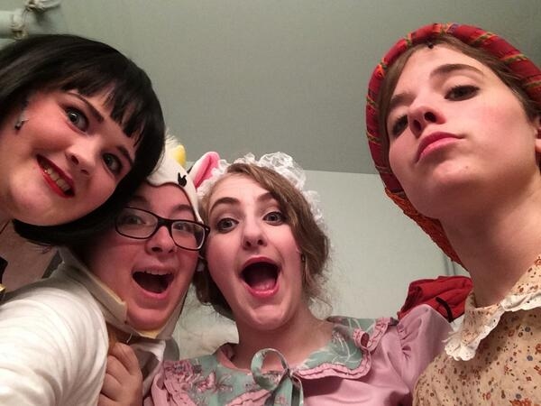 Photo Flash: Saturday Intermission Pics, 5/10- ROCKY Celebrates Mother's Day, WICKED Duels, and More! Image