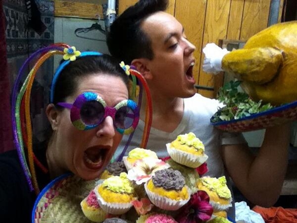 Photo Flash: Saturday Intermission Pics, 5/10- ROCKY Celebrates Mother's Day, WICKED Duels, and More! Image