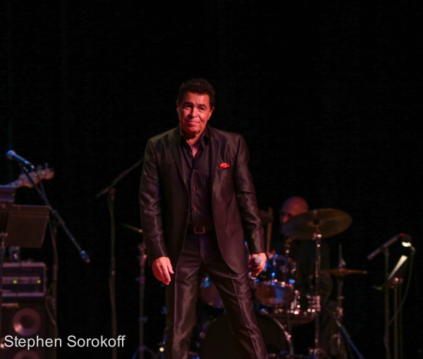 Photo Coverage: Clint Holmes Brings THIS THING CALLED LOVE to Landmark on Main Street Image