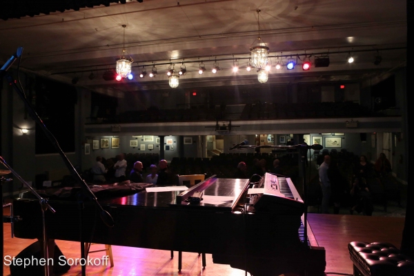 Photo Coverage: Clint Holmes Brings THIS THING CALLED LOVE to Landmark on Main Street 