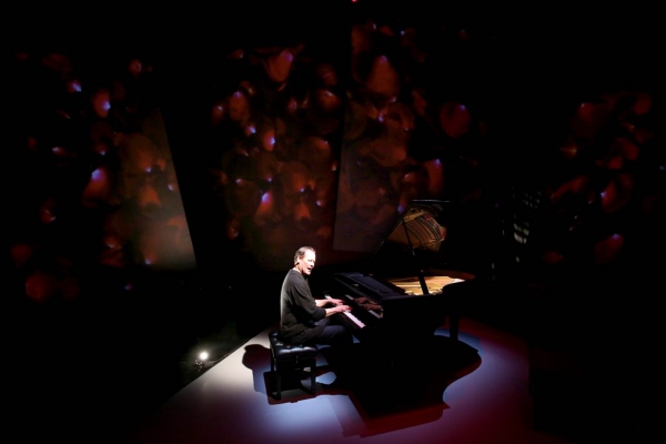 Photo Flash: First Look at Chris Lemmon in JACK LEMMON RETURNS at the Royal George Image
