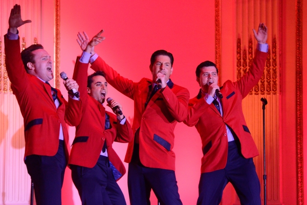 Photo Flash: New York Theatre Workshop's 2014 Gala - Performance and Party! Image