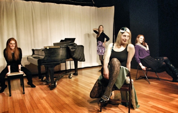 Photo Flash: In Rehearsal with 3 Voices Theatre's MEIN UNCLE Image