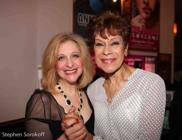 Photo Coverage: Julie Budd Plays Metropolitan Room Image